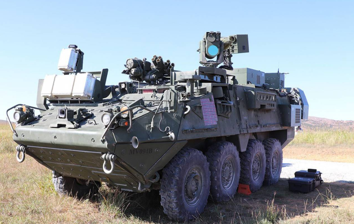 安裝了激光武器的Stryker步兵戰(zhàn)車(chē)。