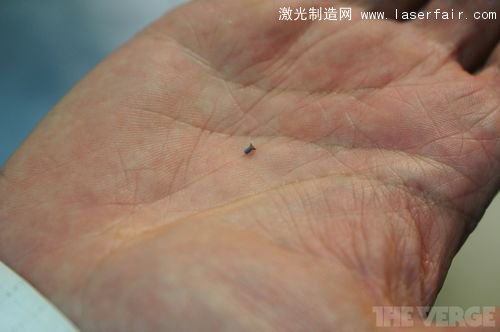 一探Vertu總部究竟：最奢侈的手機(jī)是怎么造出來的？